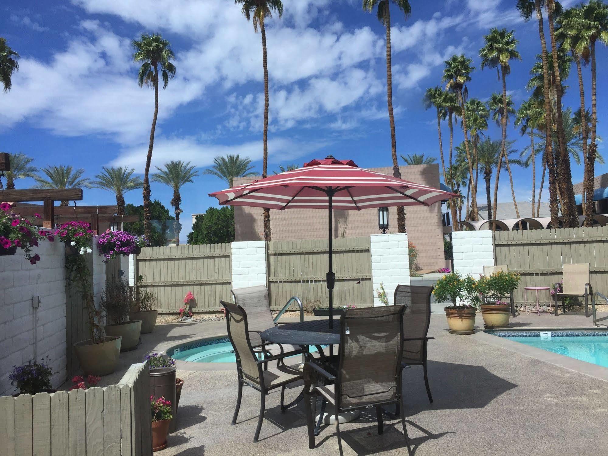 Palms Palm Desert Exterior foto