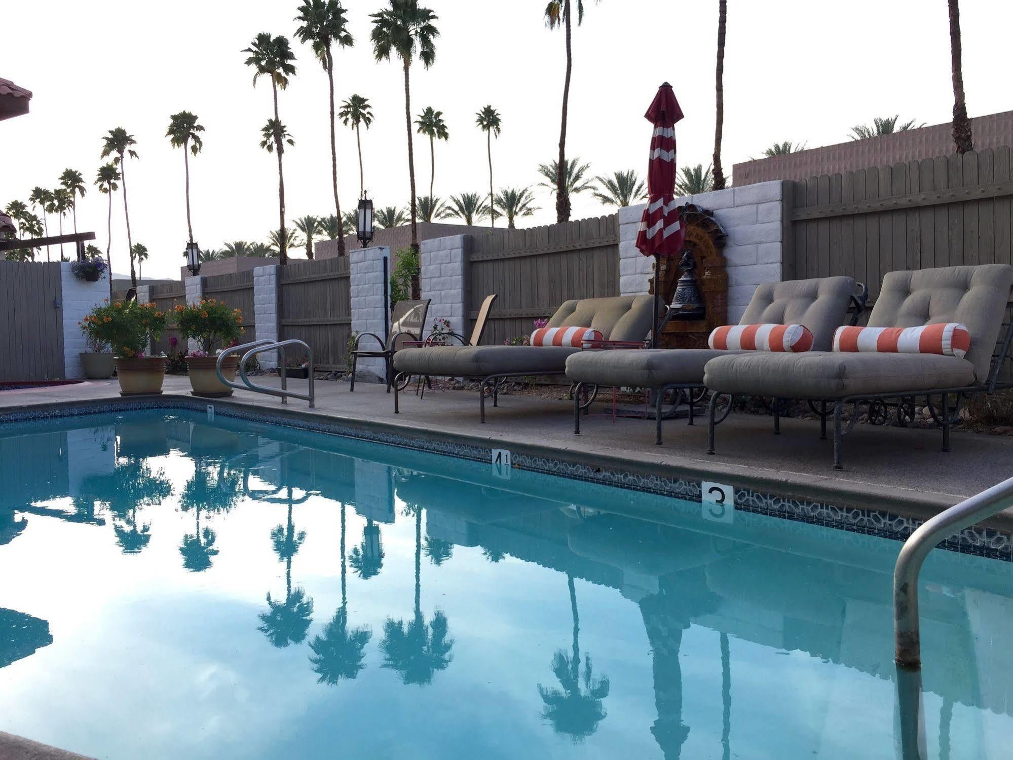 Palms Palm Desert Exterior foto